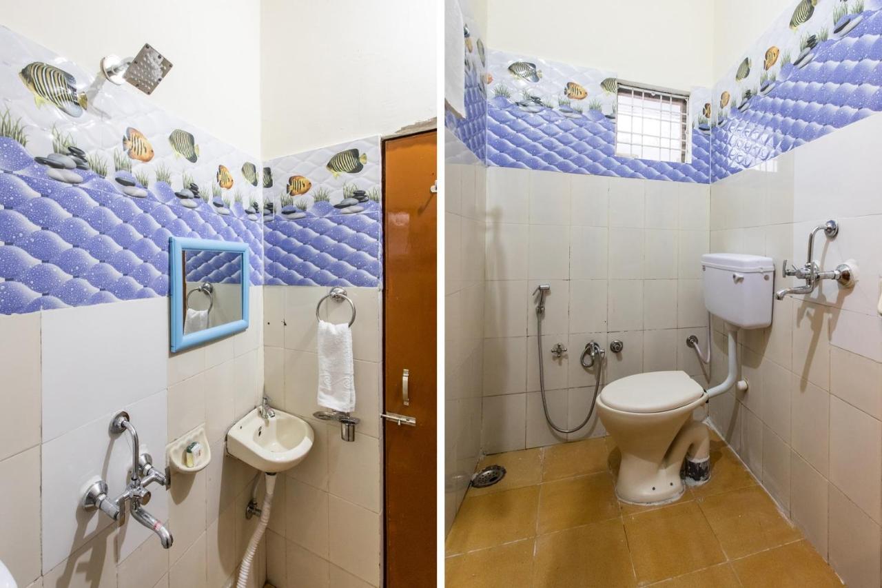 Oyo 18571 Ashoka Resort Indore Bagian luar foto